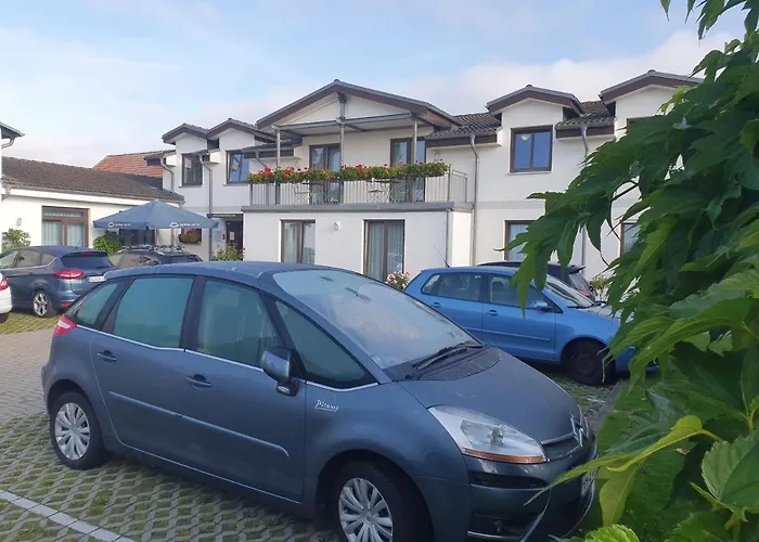 Hotel-Pension Pastow Garni